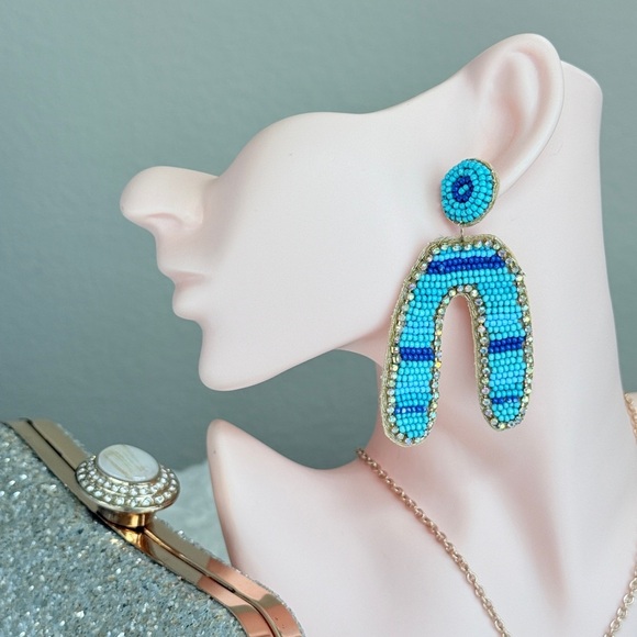 ⚜️ Blue and Gold Beaded Earrings - Picture 3 of 6